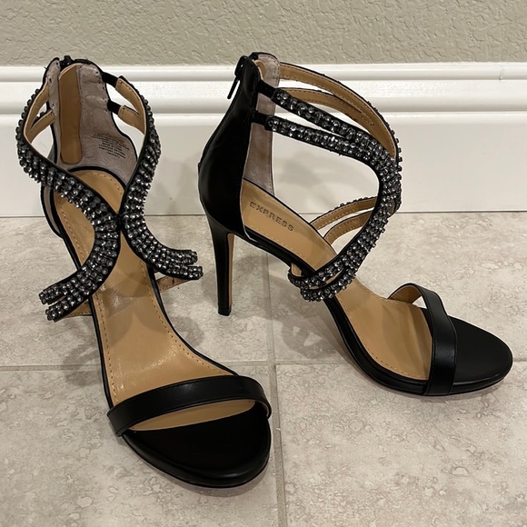 Express Shoes - Express Black and Silver Strappy Heels